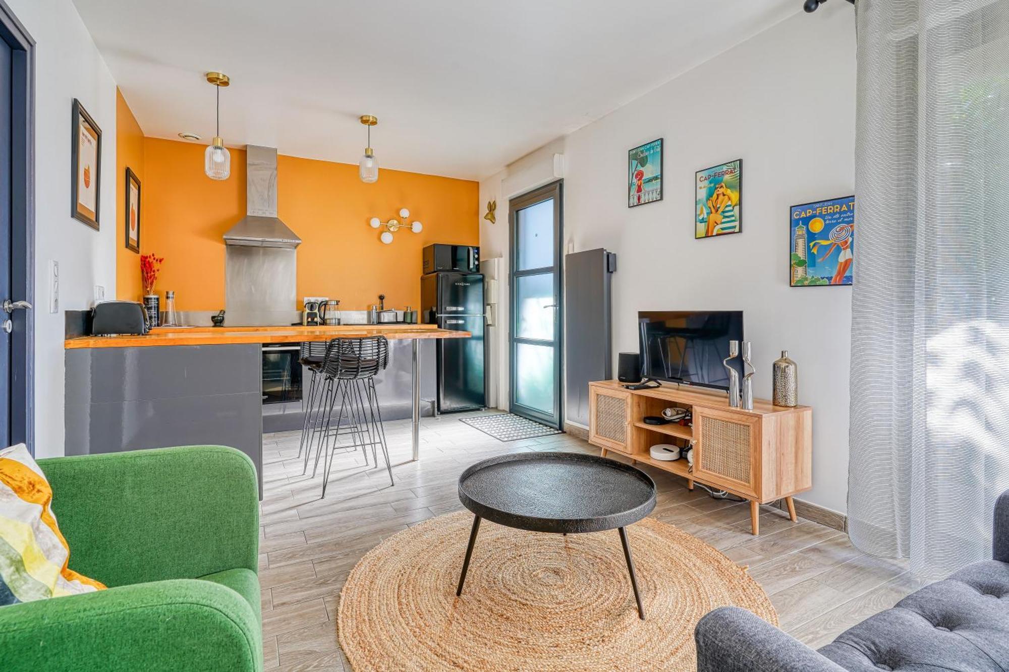Superbe Studio Avec Terrasse Brunoy エクステリア 写真