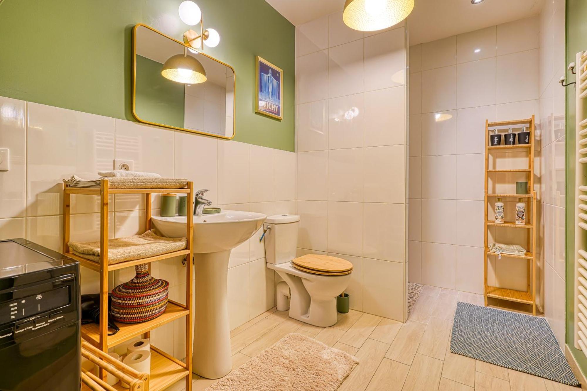 Superbe Studio Avec Terrasse Brunoy エクステリア 写真